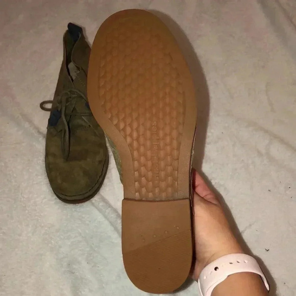 Hush Puppies Booties - Picture 2 of 6